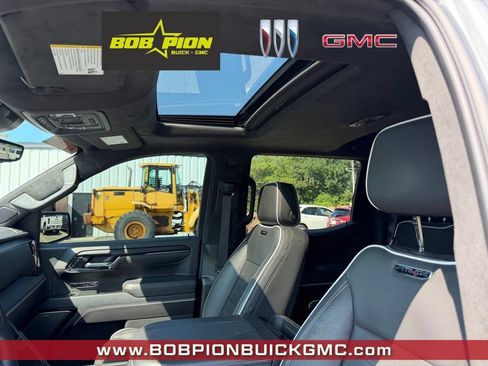 Used 2025 GMC Sierra 1500 AT4X AWD/4WD image 5
