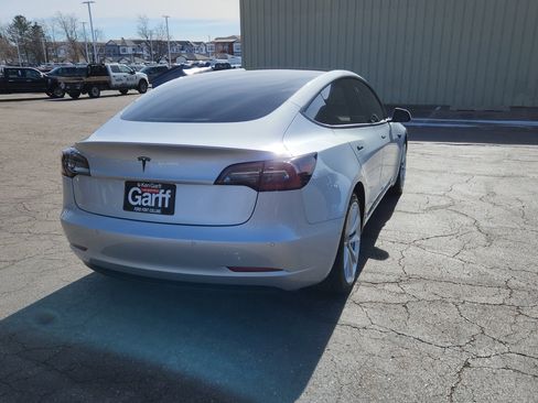Used 2018 Tesla Model 3 Long Range image 13