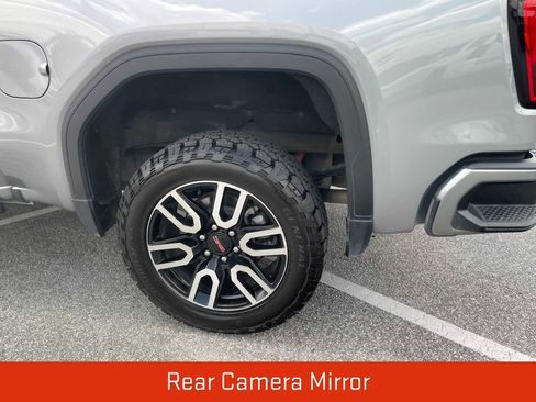 Used 2024 GMC Sierra 1500 AT4 w/ Technology Package AWD/4WD image 8