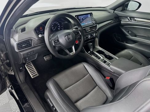 Used 2022 Honda Accord Sport image 9