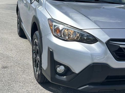 Used 2021 Subaru Crosstrek 2.0i Premium w/ Moonroof Package AWD/4WD image 11