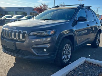 Used 2019 Jeep Cherokee Latitude Plus w/ Comfort/Convenience Group
