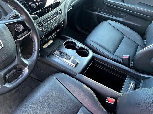 Used 2022 Honda Pilot Special Edition image 18