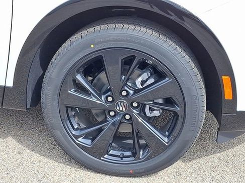 New 2026 Buick Envision Sport Touring image 9