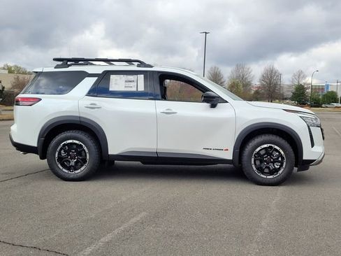 New 2026 Nissan Pathfinder Rock Creek AWD/4WD image 6