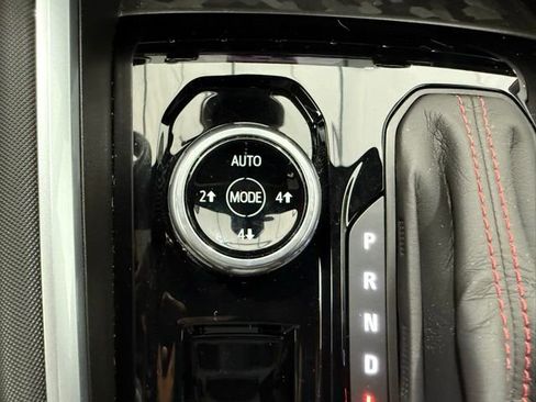 Used 2024 Chevrolet Colorado Z71 w/ Advanced Trailering Package image 37