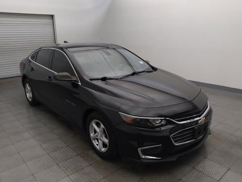 Used 2018 Chevrolet Malibu LS FWD image 13