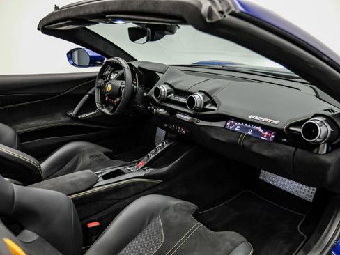 Used 2023 Ferrari 812 GTS RWD image 58