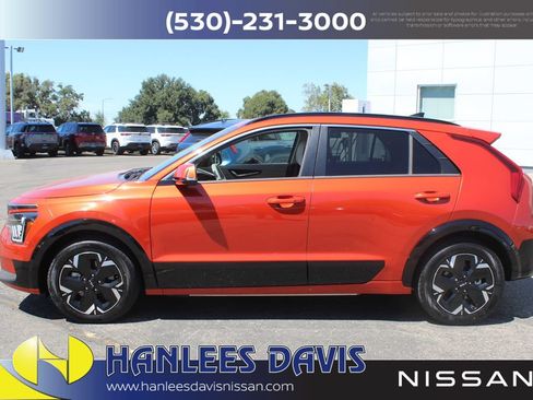 Used 2023 Kia Niro Wind FWD image 2