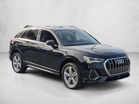 Certified 2023 Audi Q3 2.0T Premium Plus w/ Premium Plus Package AWD/4WD image 3