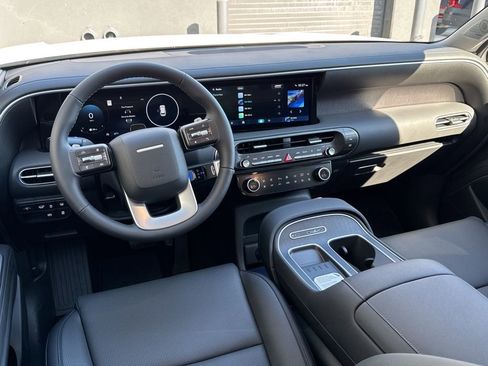 New 2026 Hyundai Palisade Limited image 2