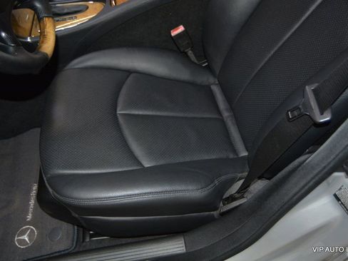 Used 2008 Mercedes-Benz E 350 Sport image 17