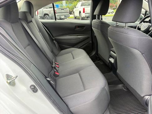 Used 2023 Toyota Corolla LE FWD image 7