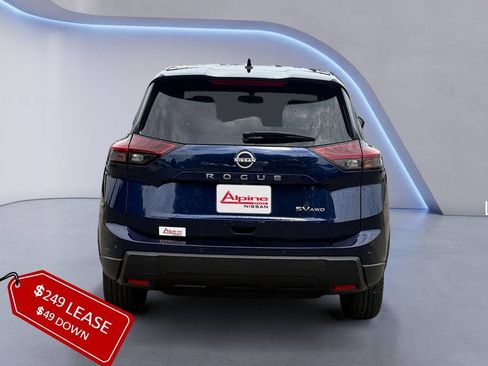 Used 2024 Nissan Rogue SV AWD/4WD image 4