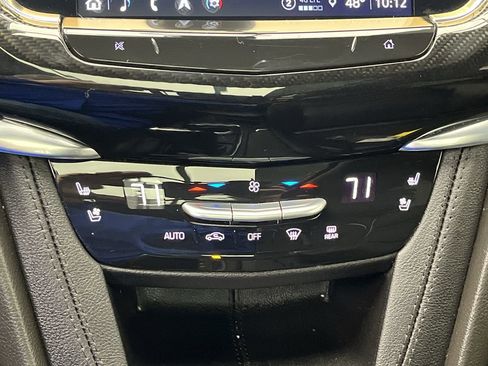 Used 2023 Cadillac XT6 Sport w/ Technology Package image 25