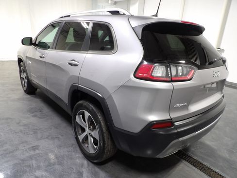 Used 2020 Jeep Cherokee Limited AWD/4WD image 4