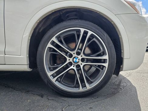 Used 2017 BMW X4 xDrive28i AWD/4WD image 9
