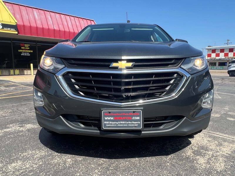 Used 2018 Chevrolet Equinox LS AWD/4WD image 4