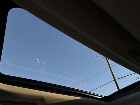 Used 2023 Honda CR-V EX image 23