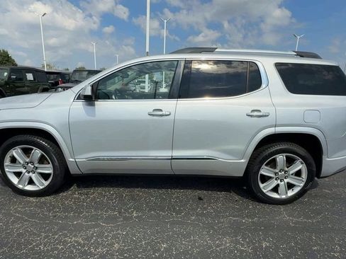 Used 2019 GMC Acadia Denali FWD image 5