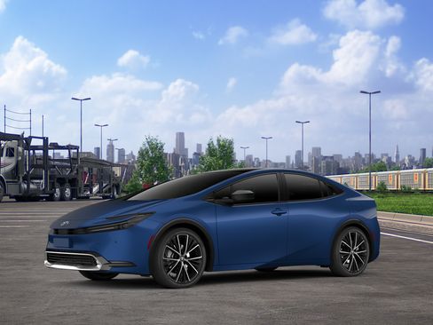 New 2026 Toyota Prius XLE FWD image 3