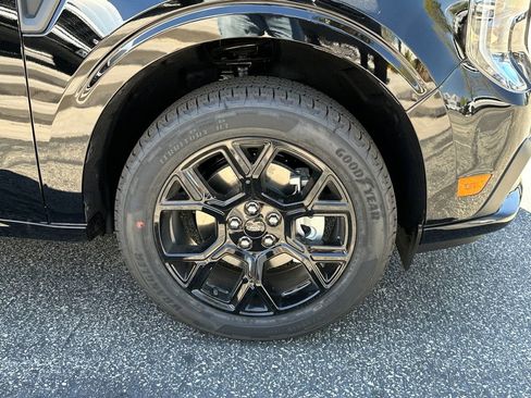 New 2026 Ford Maverick Lobo AWD/4WD image 14