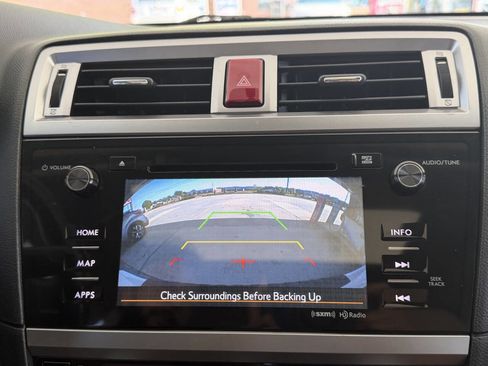 Used 2016 Subaru Outback 2.5i Limited image 15