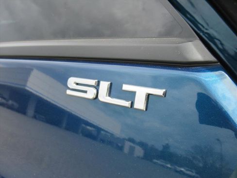 Used 2020 GMC Terrain SLT w/ Preferred Package image 33