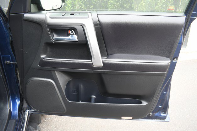 Used 2018 Toyota 4Runner Limited AWD/4WD image 24