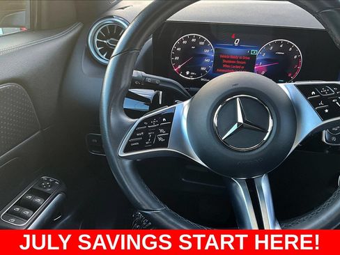 Used 2025 Mercedes-Benz GLA 250 4MATIC image 14