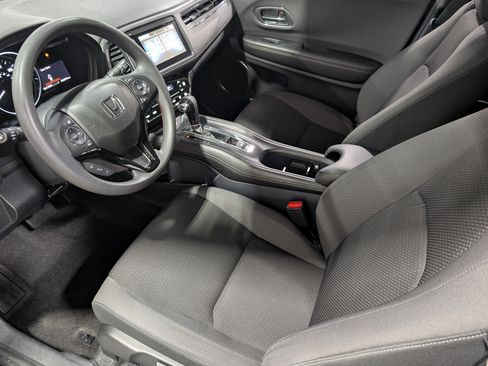 Used 2022 Honda HR-V EX image 10