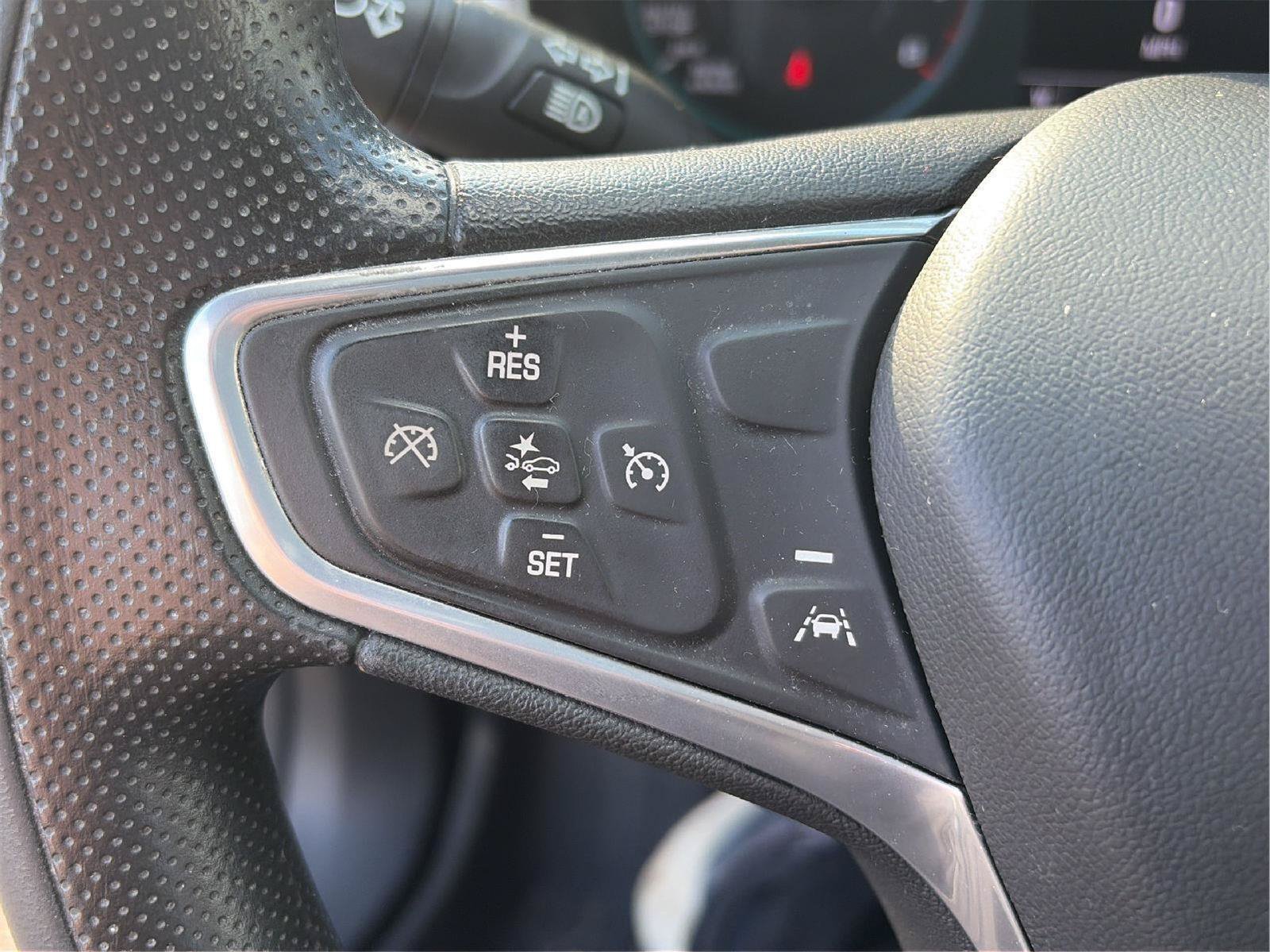 Certified 2023 Chevrolet Malibu LS FWD image 28