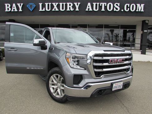 Used 2019 GMC Sierra 1500 SLE w/ SLE Value Package AWD/4WD image 30