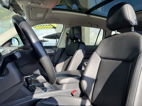 Used 2019 Volkswagen Atlas SE w/ Panoramic Sunroof Package image 31