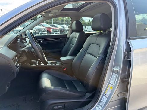 Used 2024 Honda Civic Touring image 10