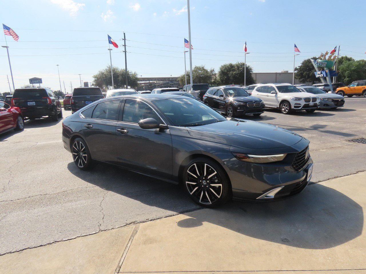 Used 2026 Honda Accord Touring image 7
