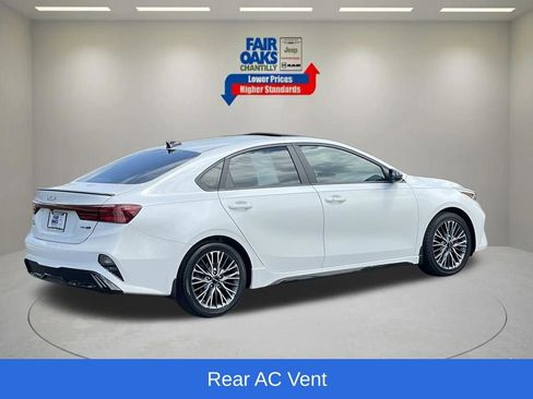 Used 2023 Kia Forte GT-Line w/ GT-Line Premium Package FWD image 8
