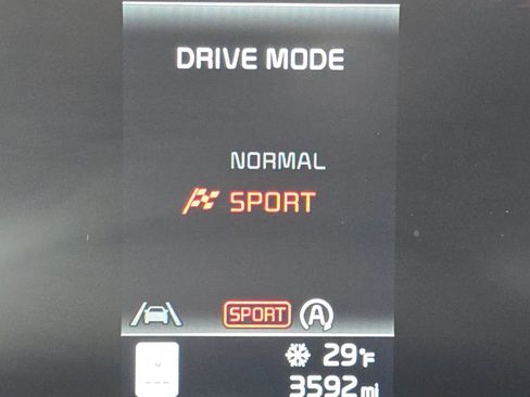 Used 2025 Kia Soul LX image 28