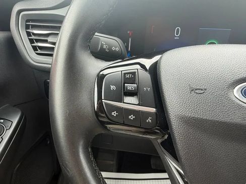 Used 2023 Ford Escape Active AWD/4WD image 16