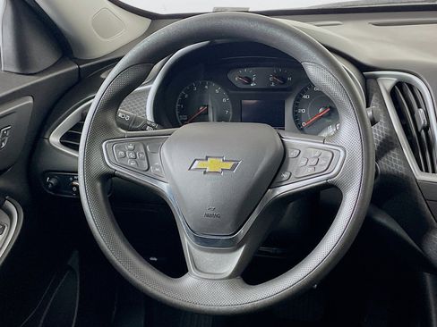 Used 2024 Chevrolet Malibu LT image 18