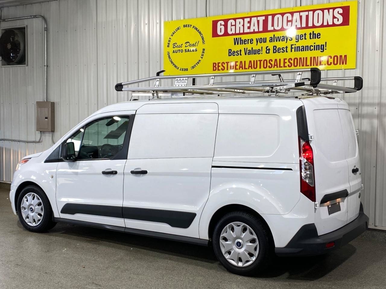 Used 2017 Ford Transit Connect XLT FWD image 3