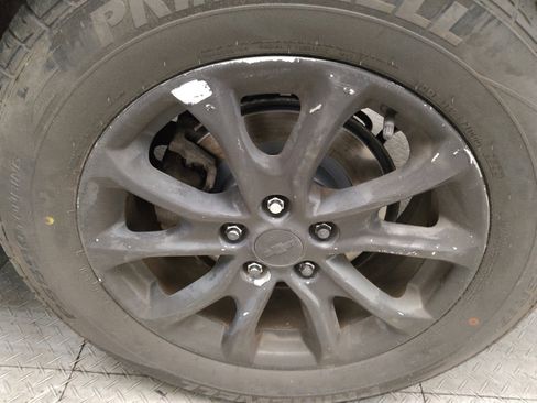 Used 2020 Chevrolet Equinox LT FWD image 31