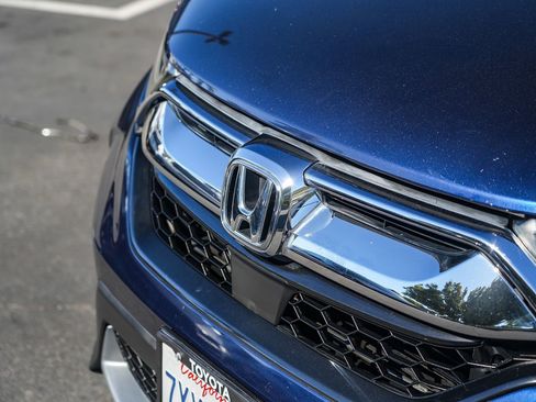 Used 2017 Honda CR-V EX-L image 3