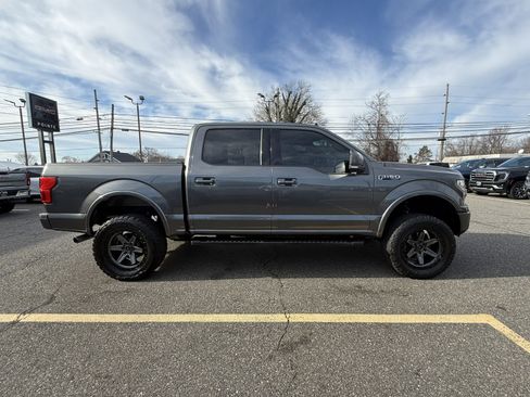 Used 2019 Ford F150 Lariat image 9
