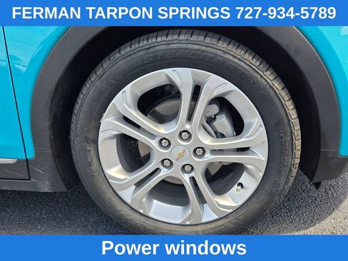 Certified 2020 Chevrolet Bolt LT FWD image 14