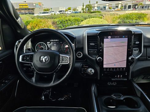 Used 2025 RAM 1500 Laramie image 24