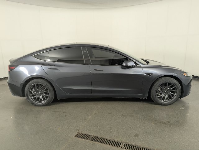 Used 2025 Tesla Model 3 Long Range RWD image 8