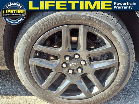 Used 2024 Chevrolet Blazer RS w/ Enhanced Convenience Package FWD image 9