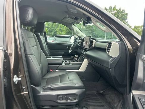 Used 2023 Toyota Tundra Limited AWD/4WD image 18