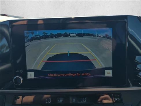 Used 2025 Toyota Camry LE w/ Convenience Package image 12